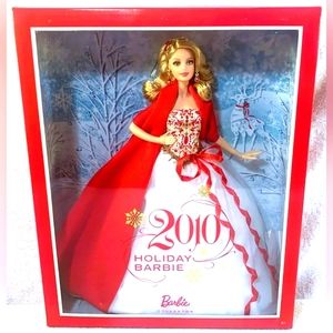 NRFB 2010  Collector's Edition Holiday Barbie